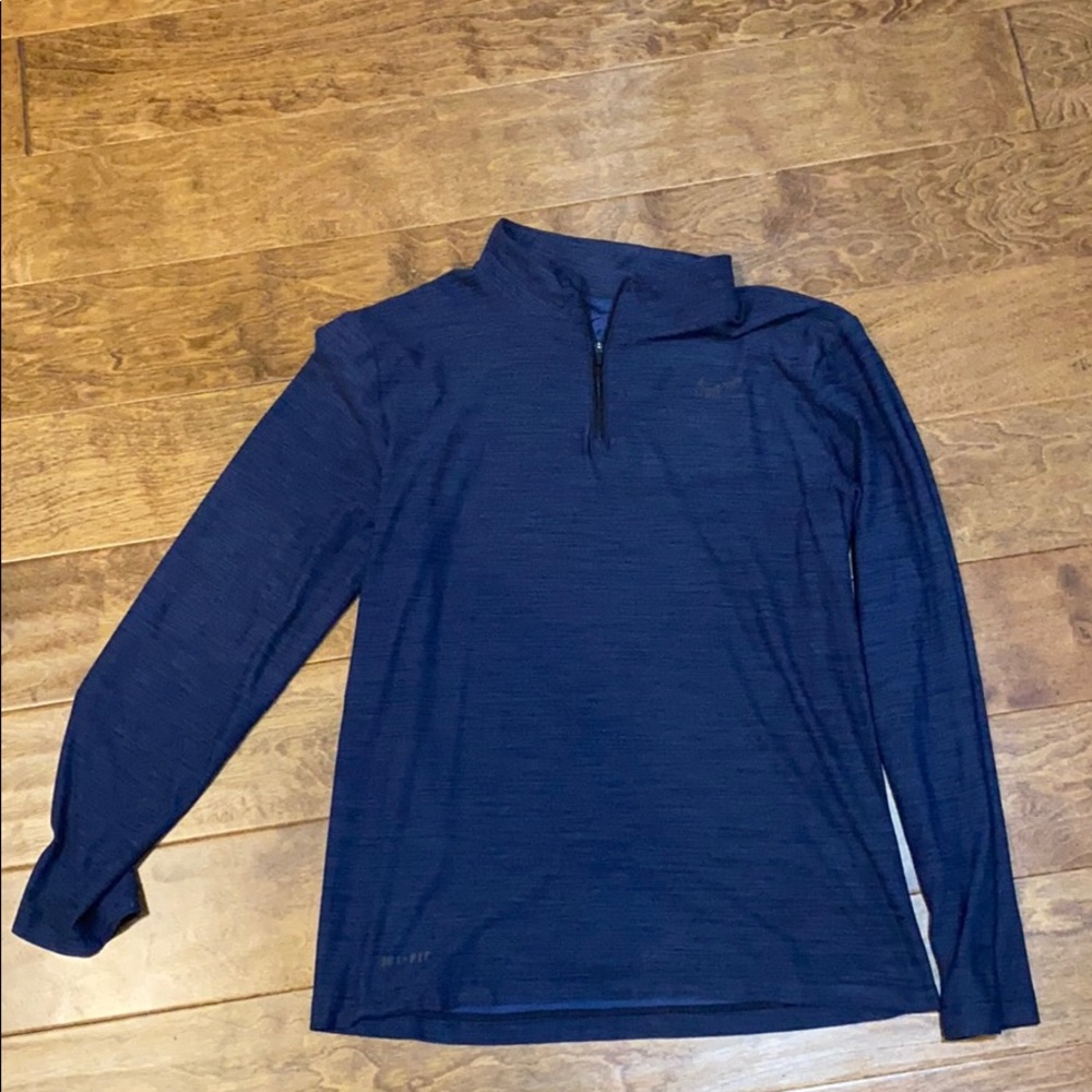 Nike Dri-fit 1/2 zip pullover